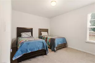 3611 Blue Spruce Ct, Greensboro, NC 27406 - Photo 23