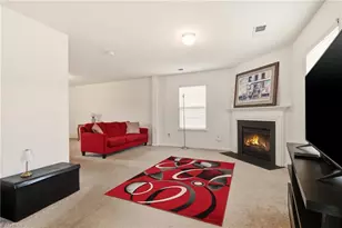 3611 Blue Spruce Ct, Greensboro, NC 27406 - Photo 7