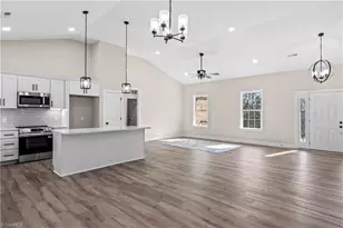 159 Wynnfall Dr, Lexington, NC 27295 - Photo 5