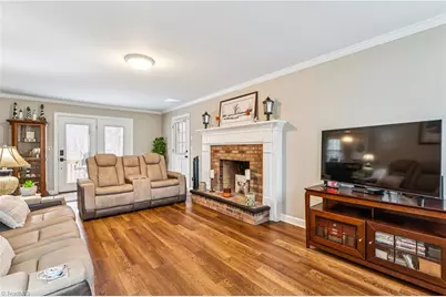 5220 Bridge Pointe Drive, Clemmons, NC 27012 - Photo 5