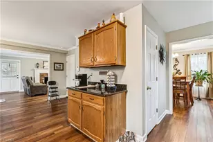 5220 Bridge Pointe Dr, Clemmons, NC 27012 - Photo 11