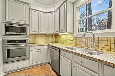 4413 Hunters Run Drive, Clemmons, NC 27012 - Photo 9