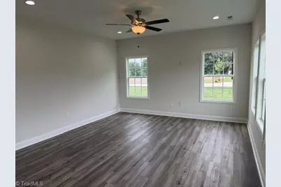1324 Dandridge Drive, Kernersville, NC 27284 - Photo 7