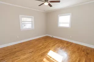 925 Lincoln St, Eden, NC 27288 - Photo 17