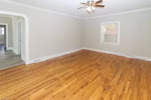 925 Lincoln St, Eden, NC 27288 - Photo 9