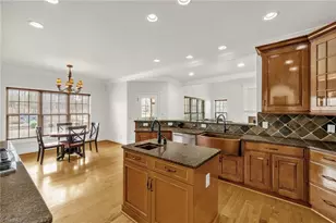 1352 Trafalgar Dr, High Point, NC 27262 - Photo 17