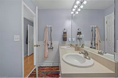 4440 River Forest Lane, Greensboro, NC 27409 - Photo 15