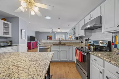 4440 River Forest Lane, Greensboro, NC 27409 - Photo 9