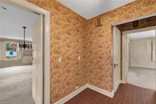 505 Salisbury St, Kernersville, NC 27284 - Photo 11