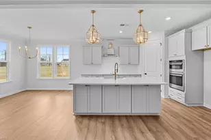 5506 Penguin Dr, Summerfield, NC 27358 - Photo 9