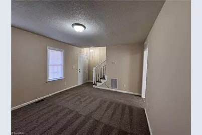 558 Chandler Street, Winston-Salem, NC 27101 - Photo 5