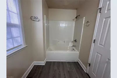 558 Chandler Street, Winston-Salem, NC 27101 - Photo 15