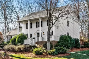 1005 Westminster Dr, Greensboro, NC 27410 - Photo 3