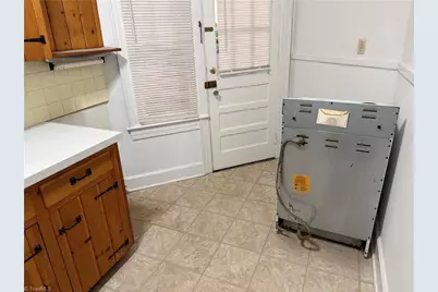 647 Irving Street #2, Winston-Salem, NC 27103 - Photo 3