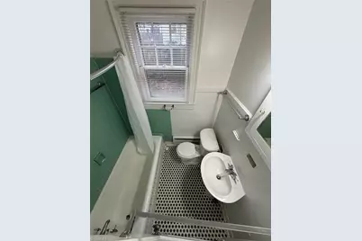 647 Irving Street #2, Winston-Salem, NC 27103 - Photo 9