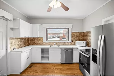 1800 Walker Avenue, Greensboro, NC 27403 - Photo 9