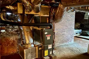 114 W Green Ct, Greensboro, NC 27407 - Photo 31