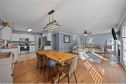 1710 Alzora Court, Burlington, NC 27215 - Photo 3