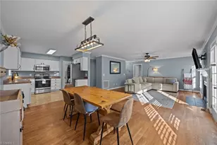 1710 Alzora Ct, Burlington, NC 27215 - Photo 3