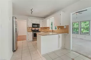 163 Somerset Dr, Reidsville, NC 27320 - Photo 17