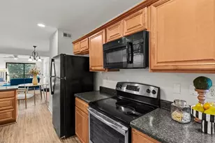 1518 Benjamin Pkwy, Greensboro, NC 27408 - Photo 19