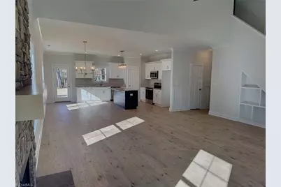 4810 Selwyn Drive, Winston-Salem, NC 27104 - Photo 5