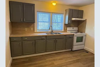 605 Nichols Street, Madison, NC 27025 - Photo 9