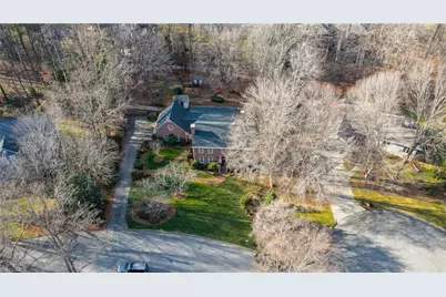 5 Kenbridge Court, Greensboro, NC 27410 - Photo 3