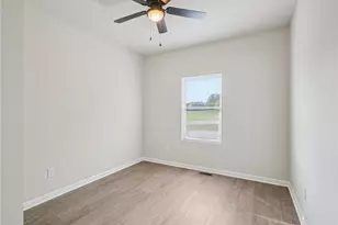 129 W Old Glencoe Rd, Burlington, NC 27217 - Photo 9