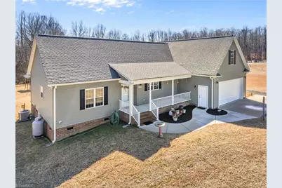 6880 Big Tree Lane, Liberty, NC 27298 - Photo 29