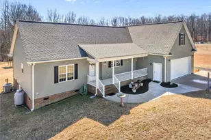 6880 Big Tree Ln, Liberty, NC 27298 - Photo 29