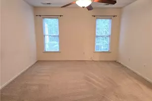 7532 Riverside Ct, Winston-Salem, NC 27012 - Photo 11