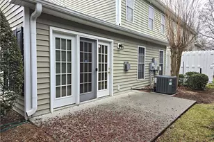 7532 Riverside Ct, Winston-Salem, NC 27012 - Photo 3