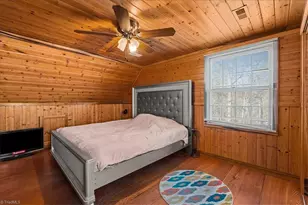 4404 Essex Ct, High Point, NC 27265 - Photo 29