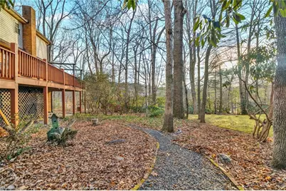 112 Walnut Lane, West Jefferson, NC 28694 - Photo 9