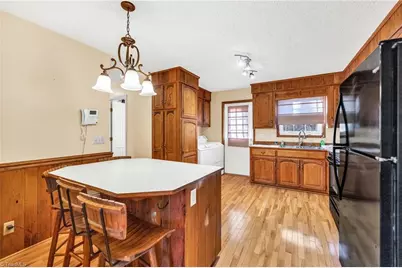 112 Walnut Lane, West Jefferson, NC 28694 - Photo 25