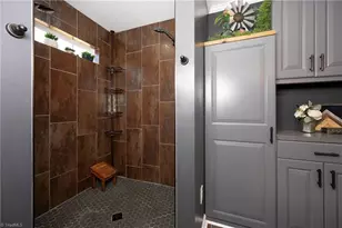 2221 Standing Oak Ln, Pfafftown, NC 27040 - Photo 25