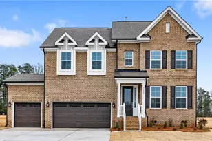 5602 Penguin Dr, Summerfield, NC 27358 - Photo 1