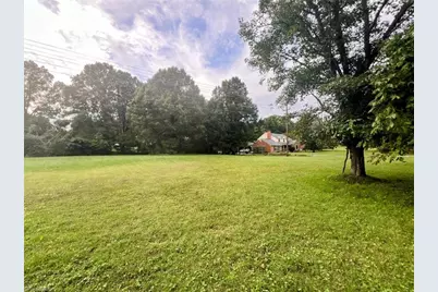 000 Rockwood Avenue, Burlington, NC 27215 - Photo 3