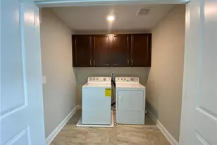 4003 Crimson Wood Ct, Greensboro, NC 27410 - Photo 11