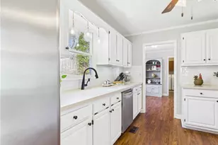 105 Weaver St, Randleman, NC 27317 - Photo 17