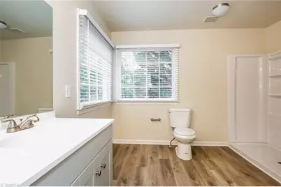 8 Brackenwood Court, Greensboro, NC 27407 - Photo 11