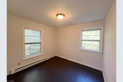 2217 E Gate City Boulevard, Greensboro, NC 27401 - Photo 11