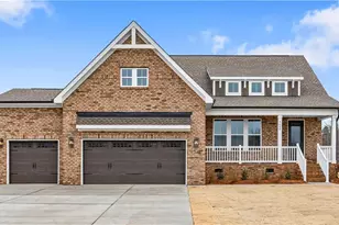 5600 Penguin Dr, Summerfield, NC 27358 - Photo 3