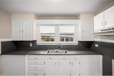 211 Spencer Street, High Point, NC 27265 - Photo 5