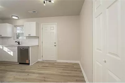 1724 Hertford Street, Greensboro, NC 27403 - Photo 5