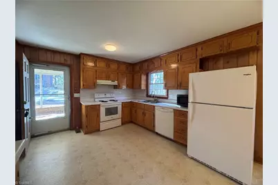 1122 Wells Circle, Asheboro, NC 27203 - Photo 13