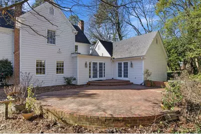 2325 Warwick Road, Winston-Salem, NC 27104 - Photo 35