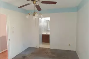 4605 Oak Park Dr, Pfafftown, NC 27040 - Photo 9