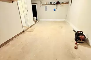 9 Bellows Ct, Greensboro, NC 27407 - Photo 23